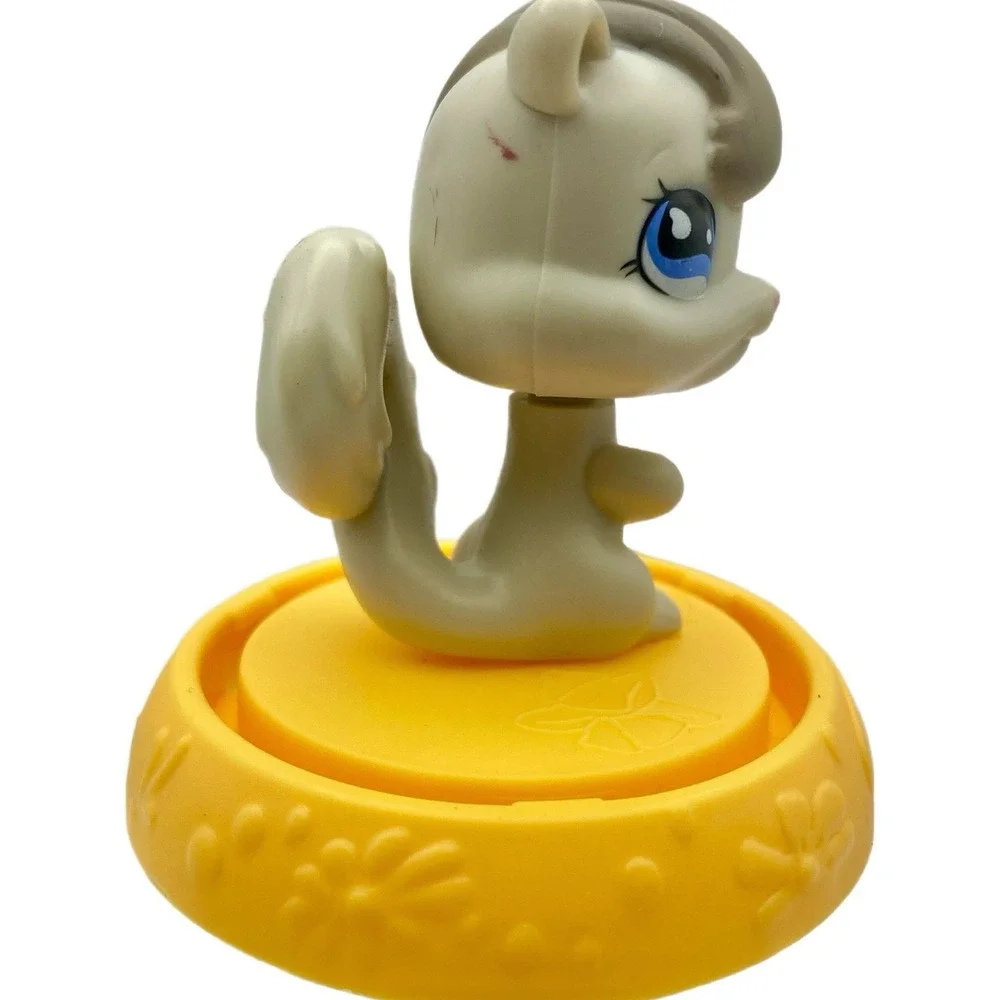 2009 Squirrel McDonald's Toy - Authentic Littlest Pet Shop‎ - Hasbro LPS